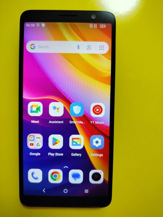 Smartphone TCL 501 nou