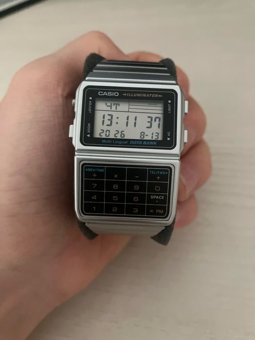 СРОЧНАЯ ПРОДАЖА!!! Часы Casio 611 databank system