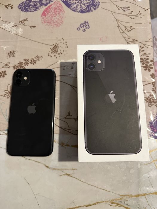 Продам IPhone 11 Black