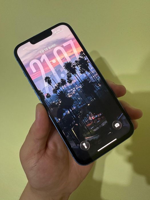 Айфон 13 хорошем состоянии