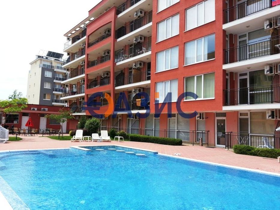 Продава се Двустаен апартамент в к.к. Слънчев бряг - 74 кв.м за 558 €/кв.м - Снимка #10