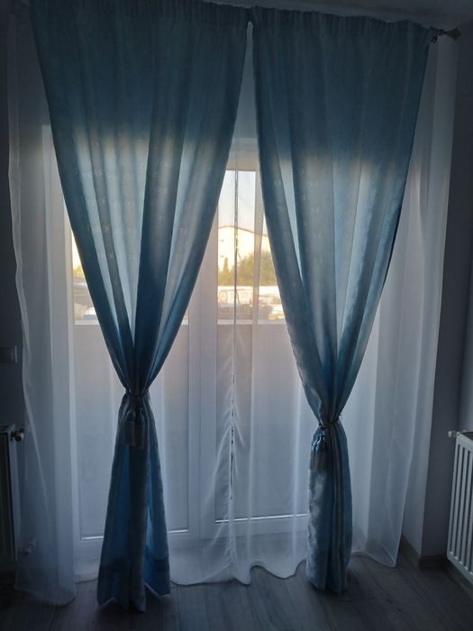 Inchiriez apartament