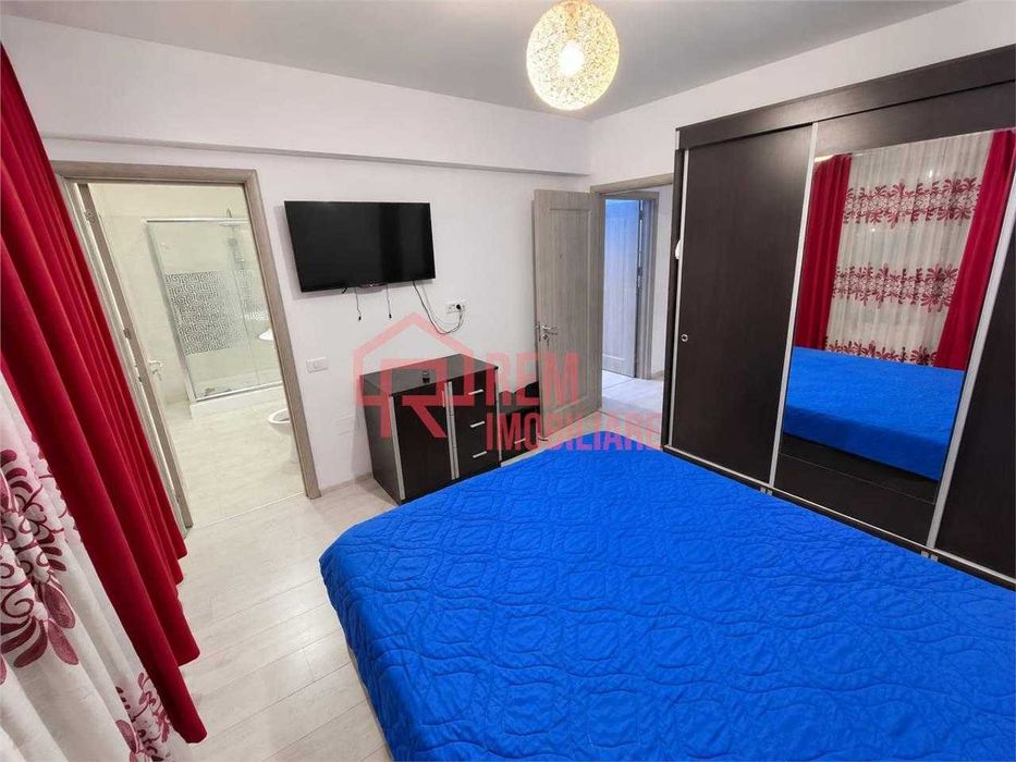 Vanzare apartament 3 camere, renovat, mobilat, 2 bai, centrala. parcare, Dobroesti, Fundeni