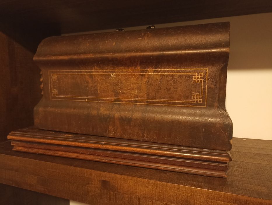 Mașina cusut Singer