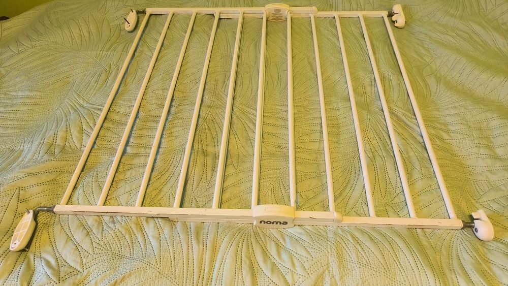 Vând poarta siguranță caini