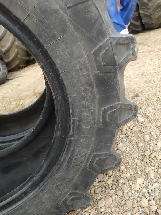 Anvelope sh 300/70 R20