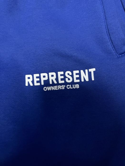 Pantaloni represent