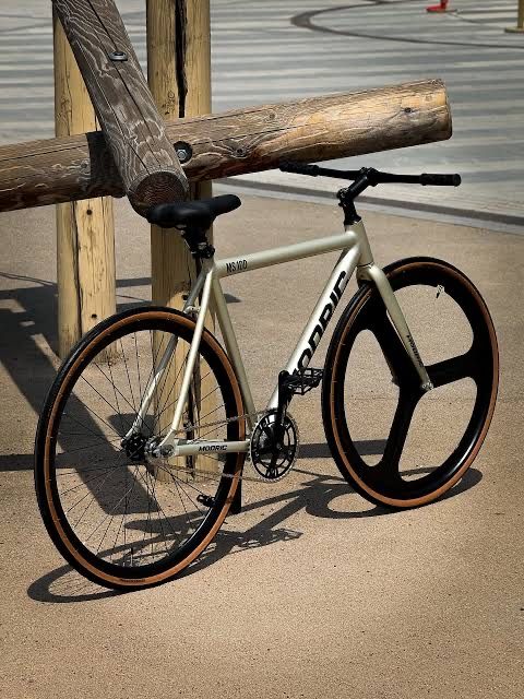 MODRIC MS100 (фикс / single speed, аэроколёса)