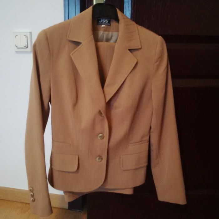 Costumas JSS, 3 piese, camel