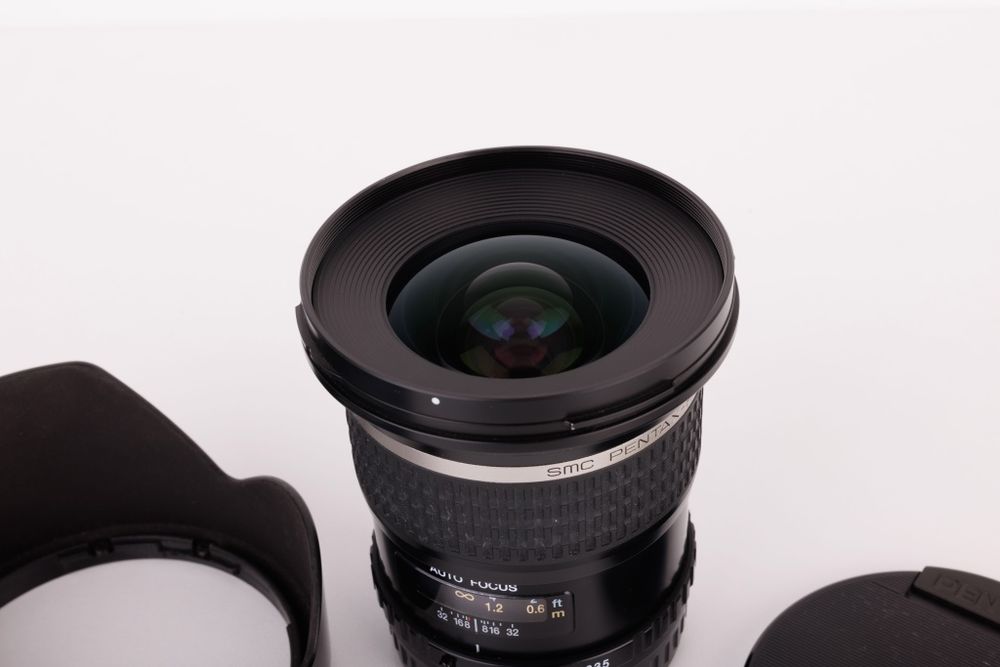 Pentax 645 FA 35mm, F3.5 autofocus