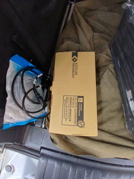 С Гаранция.Копирна машина принтер KONICA bizhub 226 + 2 нови касети с