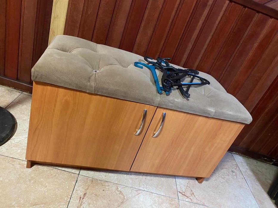 Витрины, шкафы, тумбы распродажа