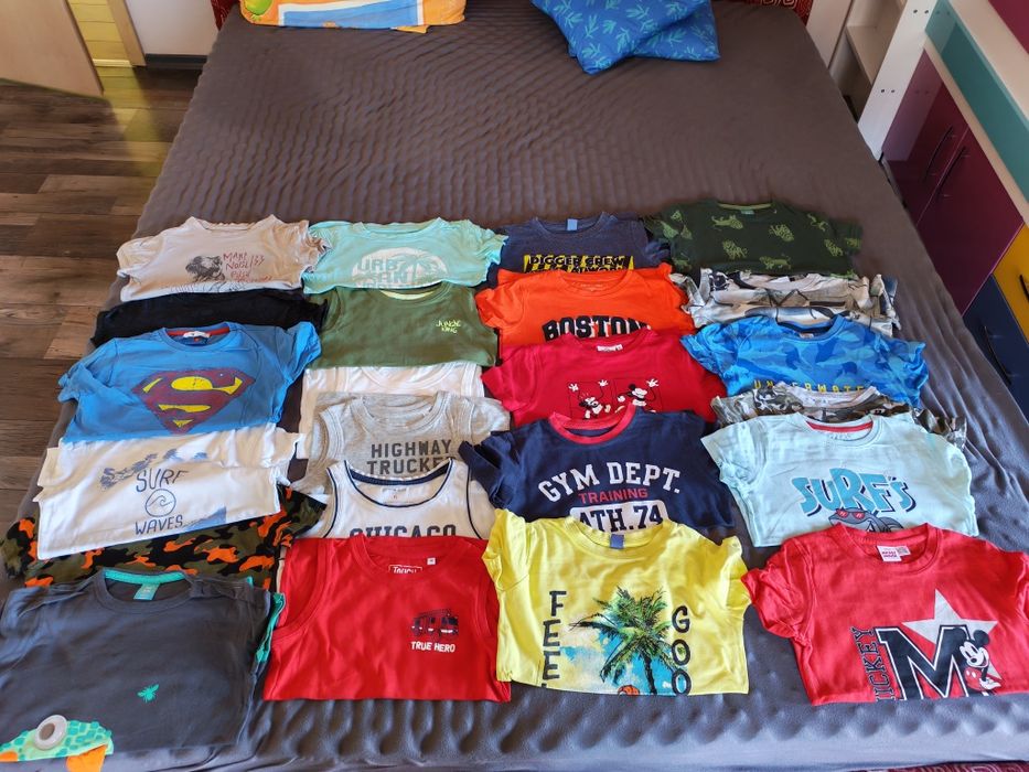 Lot mare tricouri băiat mărimea 116 impecabile