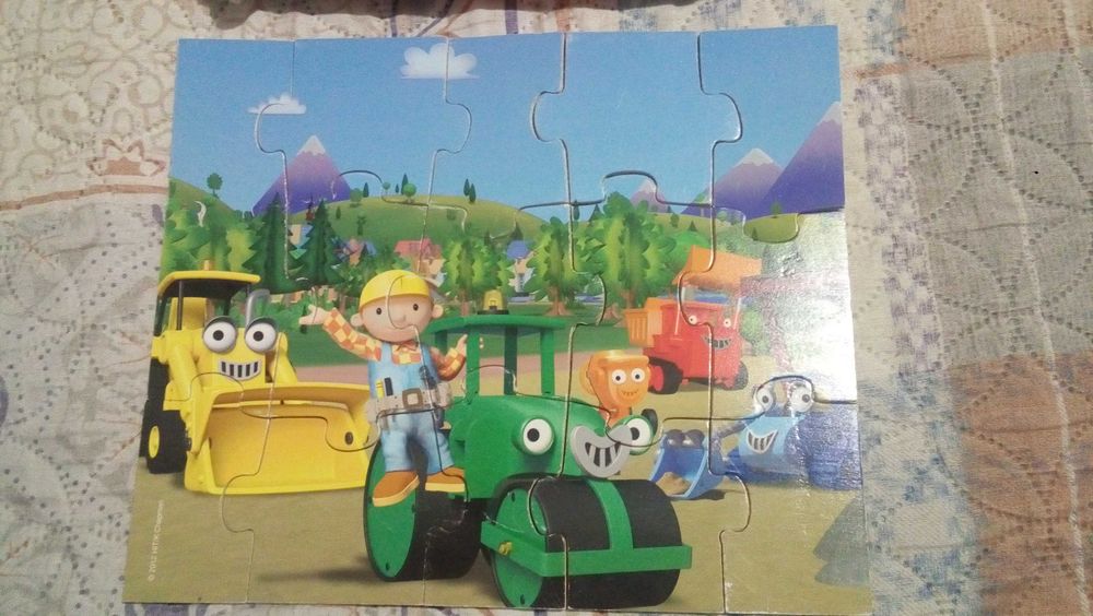 Дървени пъзели за бебешка и  за 3-годишна възраст -по 2,5 лв.