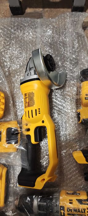 Инструменти DeWalt