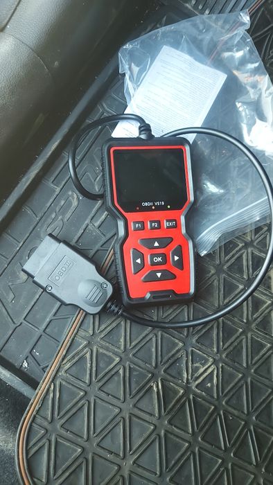 Скенер автомобили  OBD2