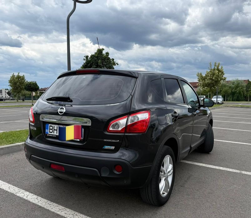 NISSAN Qashqai 0 — imagine 3