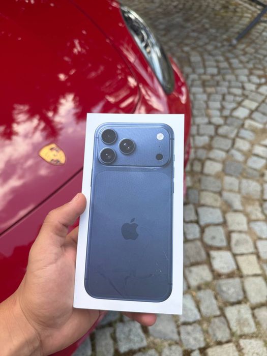 Iphone 17 pro max с гаранция