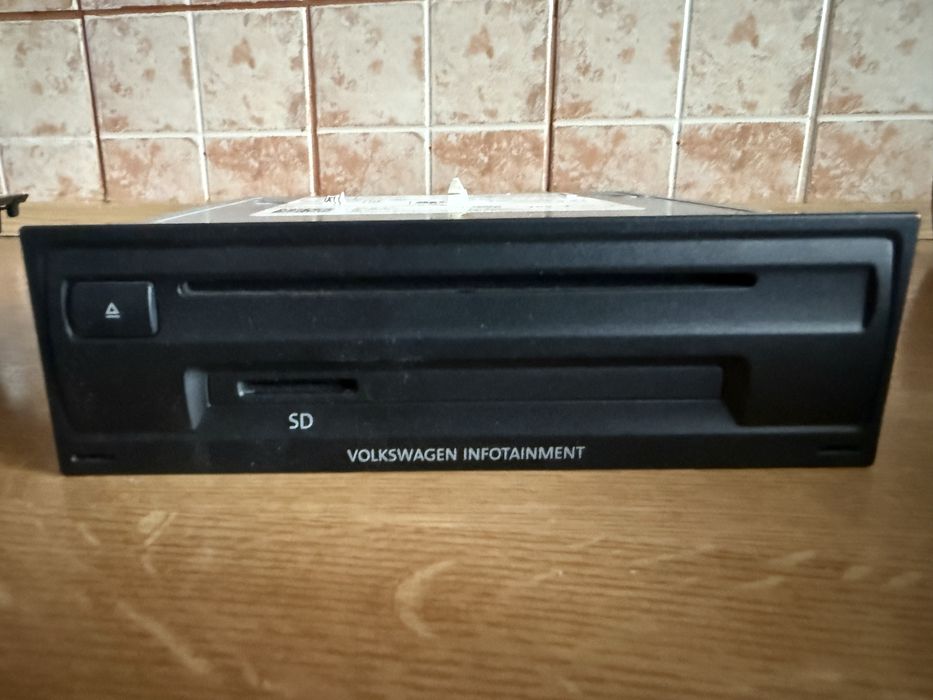 Radio cd/usb/ original VW Passat B8