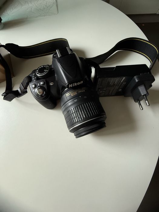 Aparat foto Nikon D3100 obiectiv 18-55mm plus obiectiv 50mm