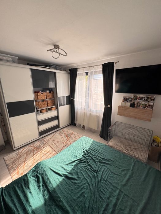Apartament cu 2 camere decomandate