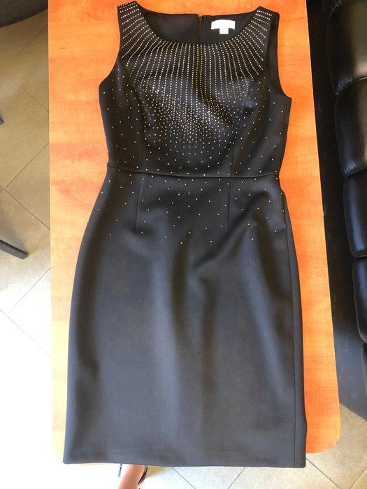 Рокля Calvin Klein с камъчета