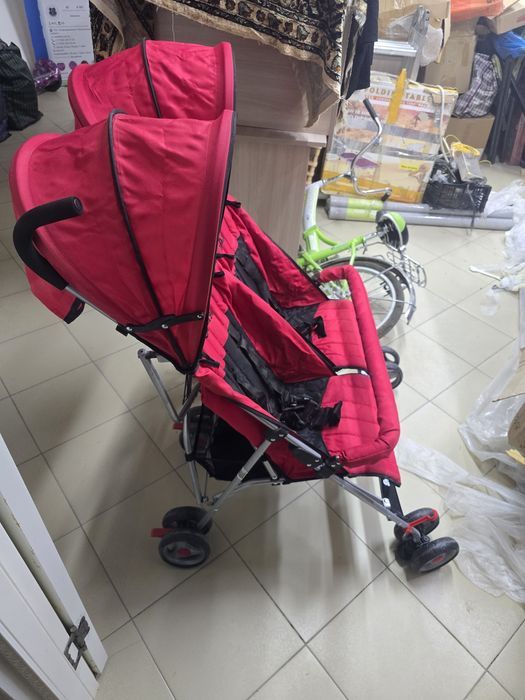 Продам двойную коляску