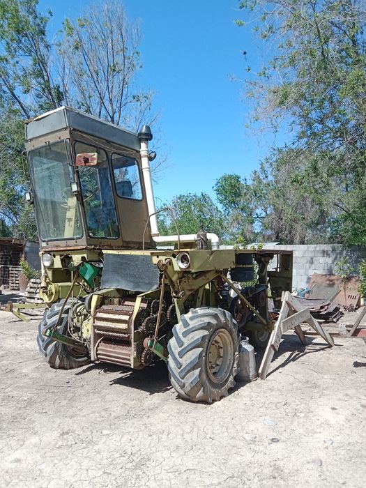 Комбайн Fortschritt E281, на ходу