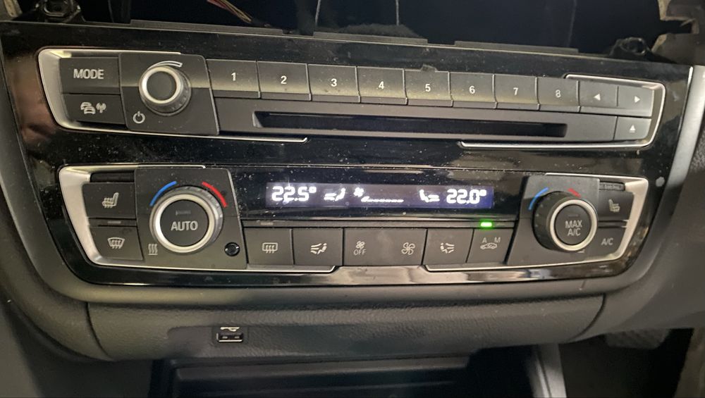 Фейс управление за климатроник Бмв Ф30/31/36(LCI panel bmw f30/31/36)