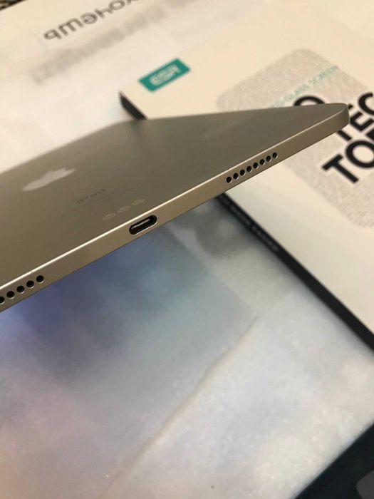 Apple Ipad Pro 11 m1 (2022), 128gb, Wi-Fi silver.