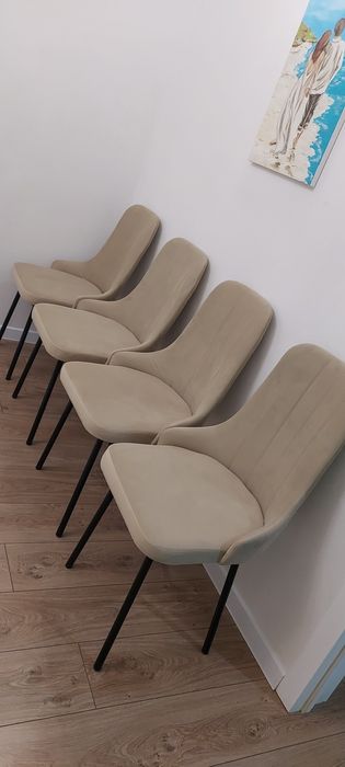 Продам новые стулья кресла