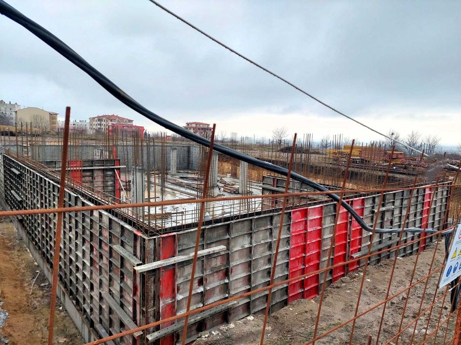 Тристаен апартамент в строеж нова сграда град Стара Загора