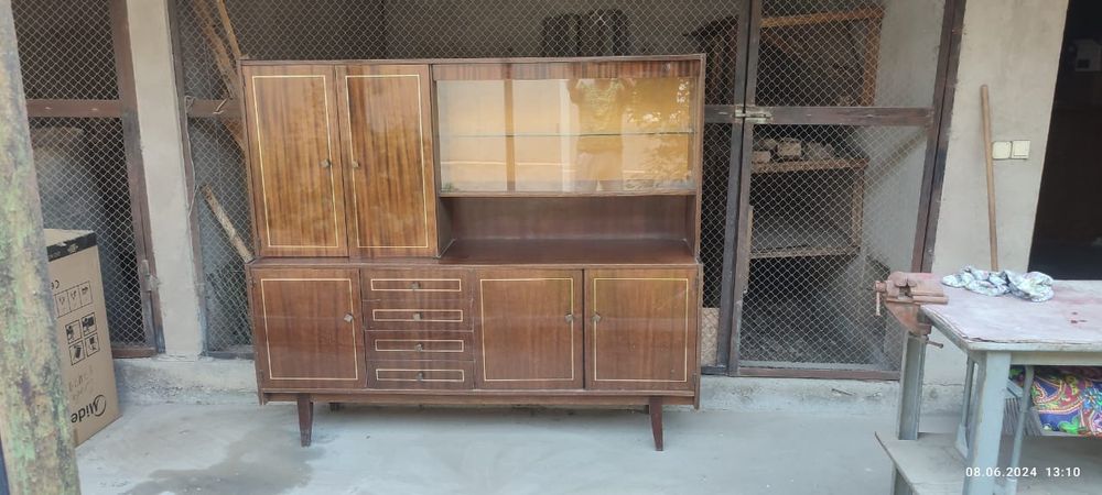 Буфет-сервант-шкаф