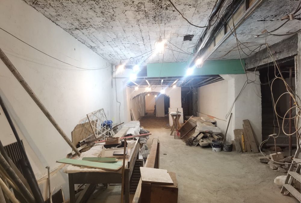 Inchiriat spatiu ( subsol) zona centrala