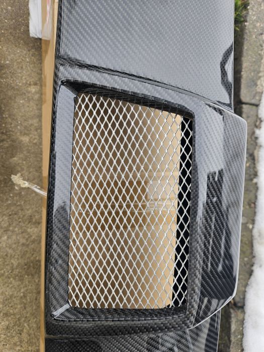 Заден дифузер от карбонови нишки за mercedes w219 CLS63 2007 до 2011