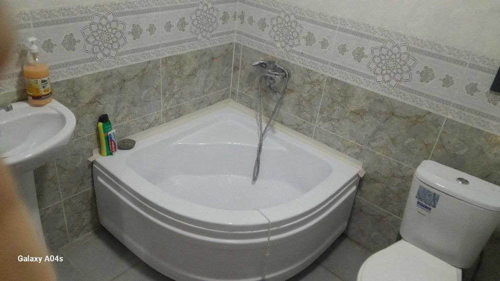 Срочно продаётся квартира 2хком 56кв Этаж-6  Корасув_2