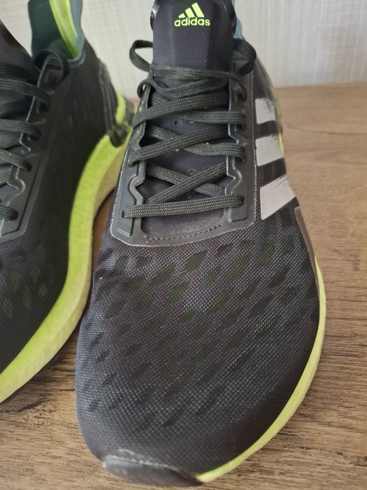 Adidas Ultra Boost маратонки 44.5 номер.