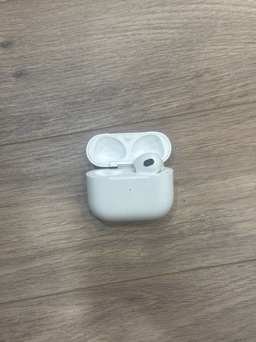 продаются Airpods 3