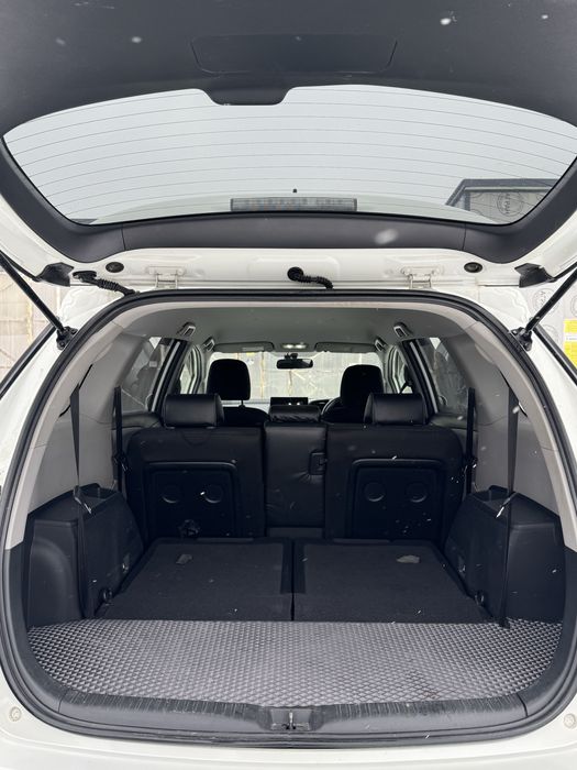 Тайота wish срочно срочно