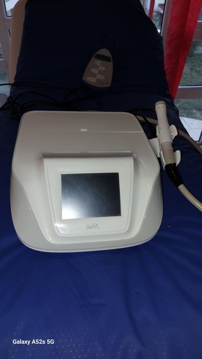 Vand aparatură pentru saloane de infrumuset noi la celeai bune preturi