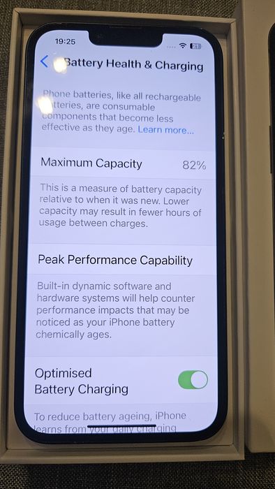 iPhone 13 128GB Midnight