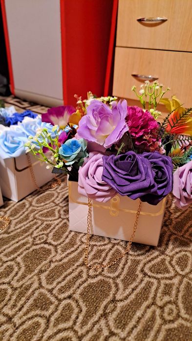 Чантички с цветя