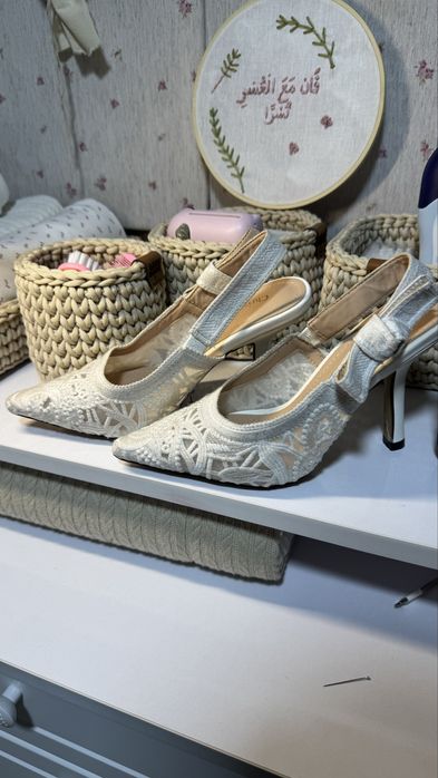 Продаю Туфли Dior  покупала в Sodamoda