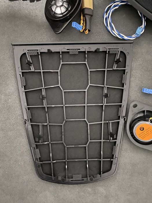 Boxa Tweetere Centru Plansa bord hi fi Bmw Seria 3 4 5 f30 f31 f32 f36