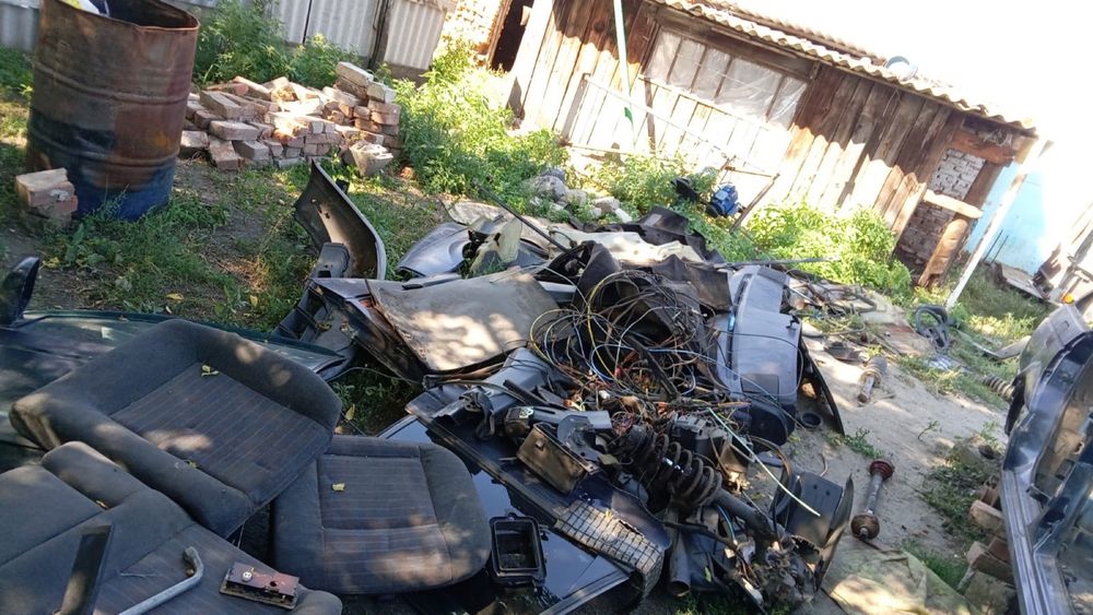 Запчасти от Посада Б - 3 уневирсал.
