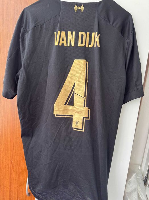 tricou Liverpool Van Dijk superb