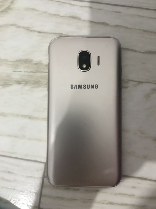 Продам телефон самсунг