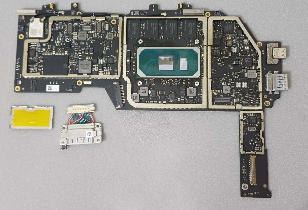 Set Tablete Surface Pro (ptr. piese/reparație)