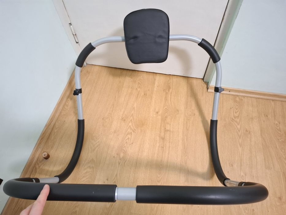 Aparat pentru musculatura abdominala