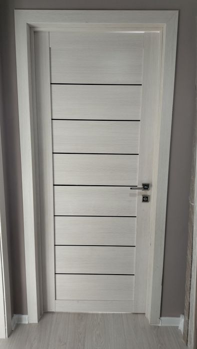 Продам 2 дверей.